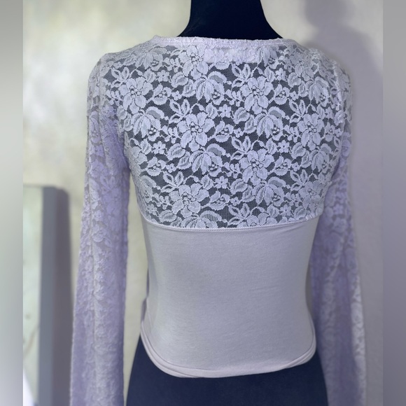Abercrombie & Fitch Light Purple Lace Crop Top XS - Picture 6 of 6